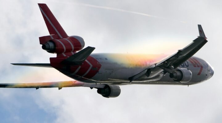 Can you Take CBD oil on a Plane