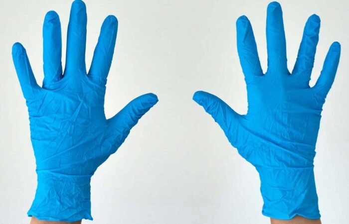 disposable nitrile gloves