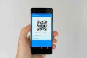 cbd product labels uk - QR code on CBD product label linking to lab results